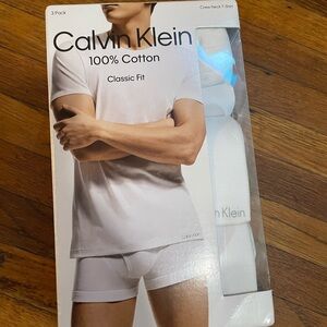 Calvin Klein Classic White Men's Undershirt